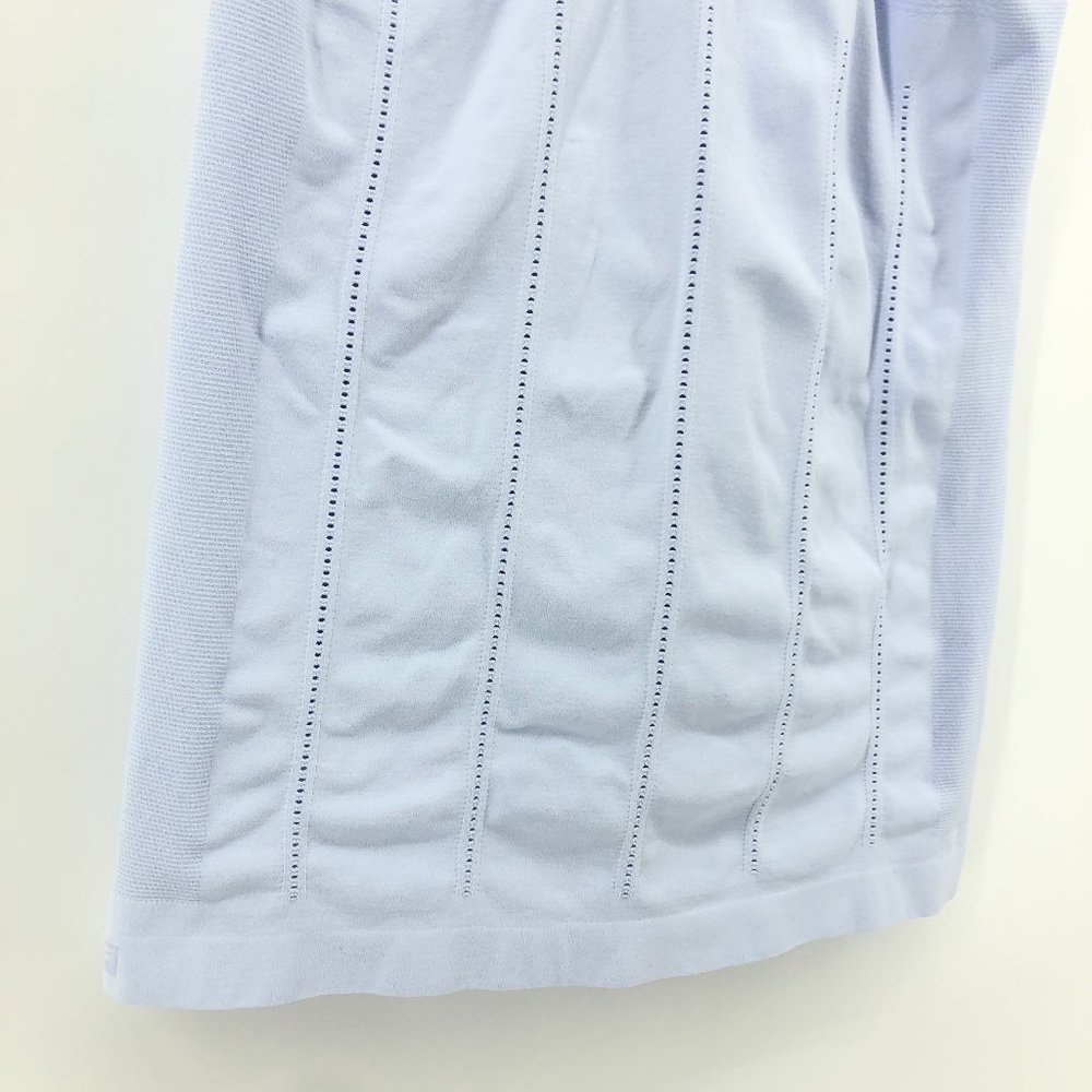 FABLETICS Delta Seamless Tank Racerback Perforated - Picture 4 of 9